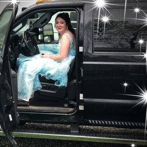 Meet your Posher, Anna